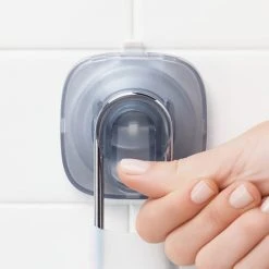 Oxo Stronghold Suction Fogless Mirror Clean With OXO