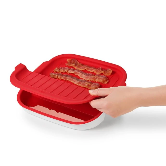 OXO Good Grips Microwave Bacon Crisper In Red/White Cook With OXO 3 OXO Good Grips Microwave Bacon Crisper In Red/White Cook With OXO
