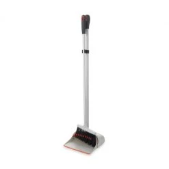 OXO Good Grips Upright Sweep Set Clean With OXO