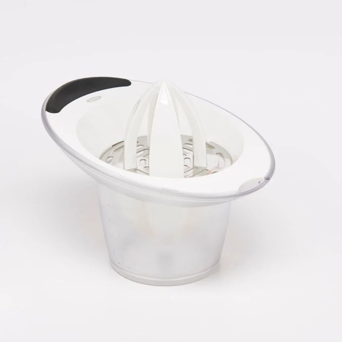 Cook With OXO OXO Good Grips Citrus Juicer 3 Cook With OXO OXO Good Grips Citrus Juicer