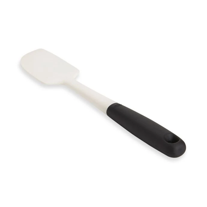 Cook With OXO OXO Good Grips Medium White Silicone Spatula 1 Cook With OXO OXO Good Grips Medium White Silicone Spatula
