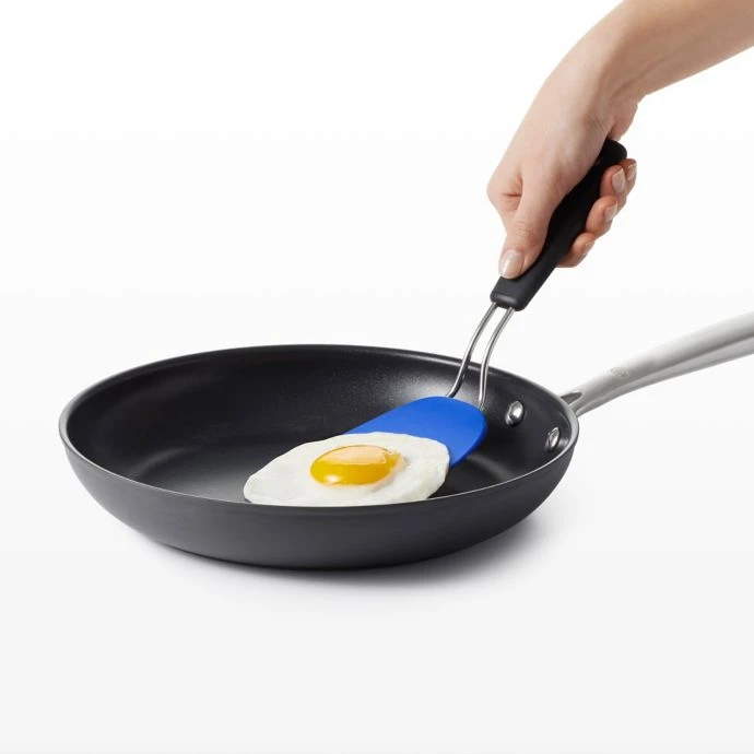 OXO Good Grips Nylon Flexible Turner In Blueberry 3 OXO Good Grips Nylon Flexible Turner In Blueberry