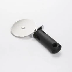 OXO Good Grips 4-Inch Pizza Cutter 5 OXO Good Grips 4-Inch Pizza Cutter