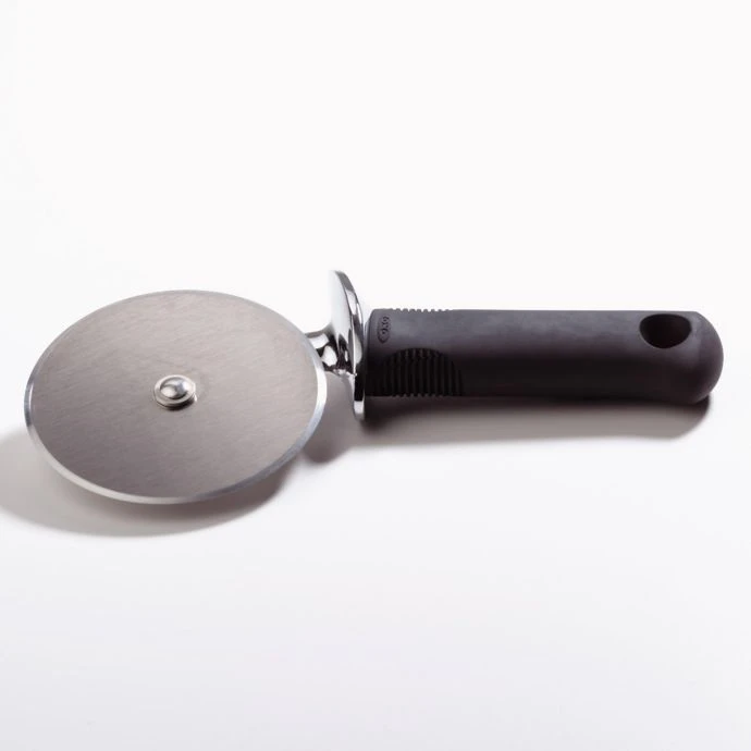 OXO Good Grips 4-Inch Pizza Cutter 2 OXO Good Grips 4-Inch Pizza Cutter