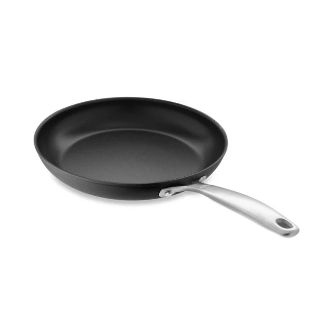 OXO Good Grips Hard Anodized Pro Nonstick 12-Inch Fry Pan Cook With OXO 1 OXO Good Grips Hard Anodized Pro Nonstick 12-Inch Fry Pan Cook With OXO