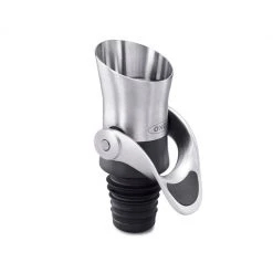 OXO Good Grips Wine Stopper And Pourer Combination Cook With OXO