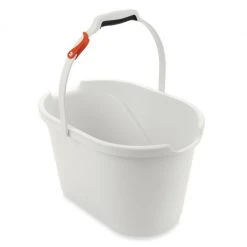 OXO Good Grips Angled Measuring Bucket