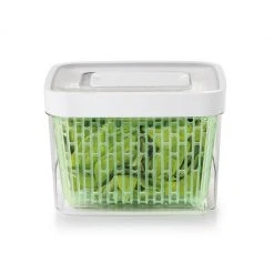 OXO Good Grips Green Saver 4.3 Qt. Produce Keeper