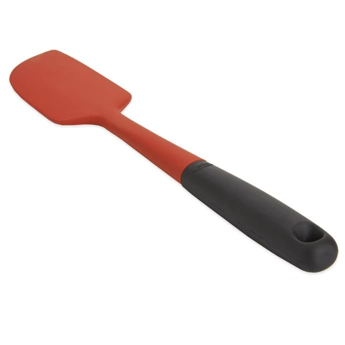 Cook With OXO OXO Good Grips Medium Silicone Spatula In Red 2 Cook With OXO OXO Good Grips Medium Silicone Spatula In Red