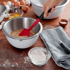 OXO Good Grips 3-Piece Stainless Steel Mixing Bowl Set 6 OXO Good Grips 3-Piece Stainless Steel Mixing Bowl Set