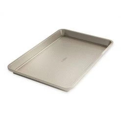 OXO Good Grips Pro Nonstick 10-Inch X 15-Inch Jelly Roll Pan