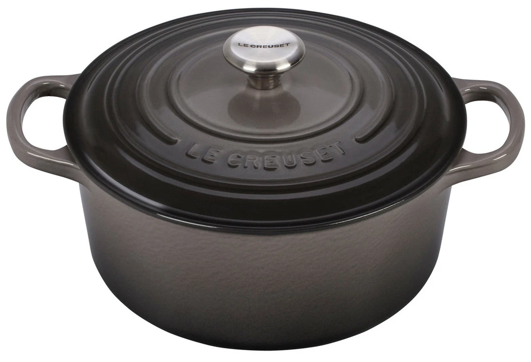 Le Creuset Dutch Ovens Le Creuset Signature 3.5 Quart Round Enameled Cast Iron Dutch Oven 2 Le Creuset Dutch Ovens Le Creuset Signature 3.5 Quart Round Enameled Cast Iron Dutch Oven