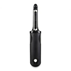 OXO Good Grips Serrated Peeler