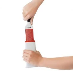 OXO Good Grips FurLifter Garment Brush Clean With OXO