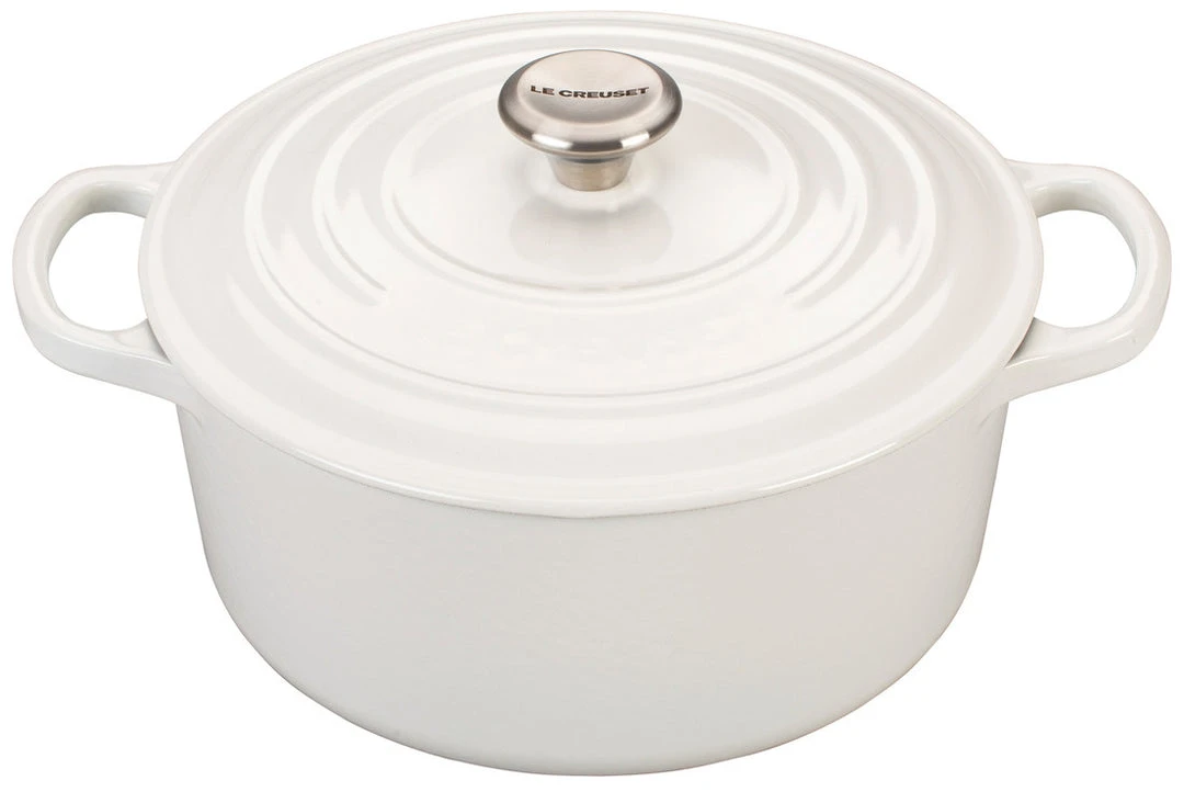 Le Creuset Signature 9 Quart Round Enameled Cast Iron Dutch Oven 5 Le Creuset Signature 9 Quart Round Enameled Cast Iron Dutch Oven