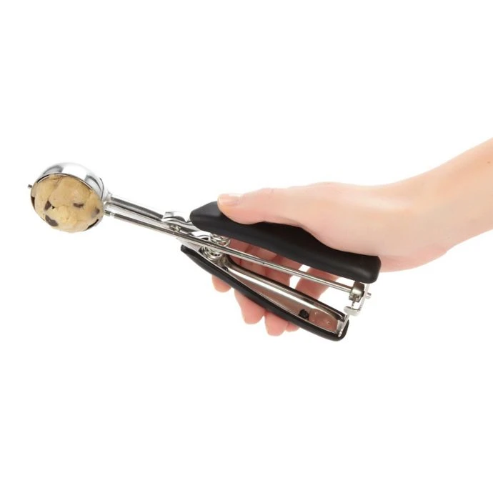 Cook With OXO OXO Good Grips Medium Stainless Steel Cookie Scoop 2 Cook With OXO OXO Good Grips Medium Stainless Steel Cookie Scoop
