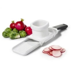 OXO Good Grips Mini Vegetable Slicer Cook With OXO