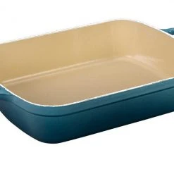 Le Creuset Bakeware Le Creuset 5.25 Quart Enameled Cast Iron Signature Rectangular Roaster