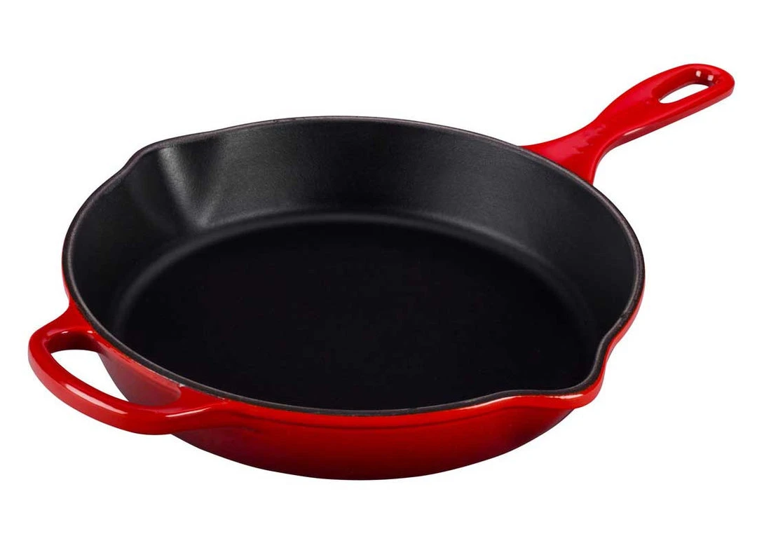Le Creuset 11.75" Enameled Cast Iron Signature Skillet Le Creuset Skillets & Frypans 6 Le Creuset 11.75" Enameled Cast Iron Signature Skillet Le Creuset Skillets & Frypans