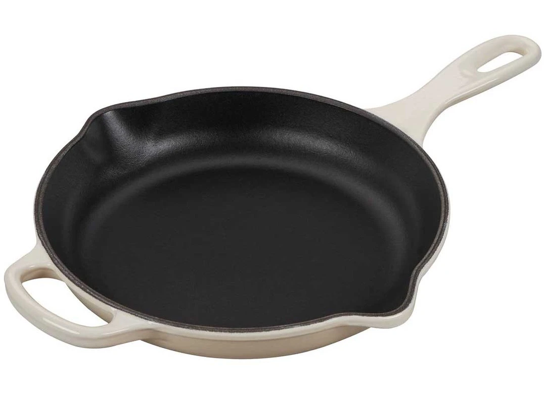 Le Creuset 11.75" Enameled Cast Iron Signature Skillet Le Creuset Skillets & Frypans 10 Le Creuset 11.75" Enameled Cast Iron Signature Skillet Le Creuset Skillets & Frypans