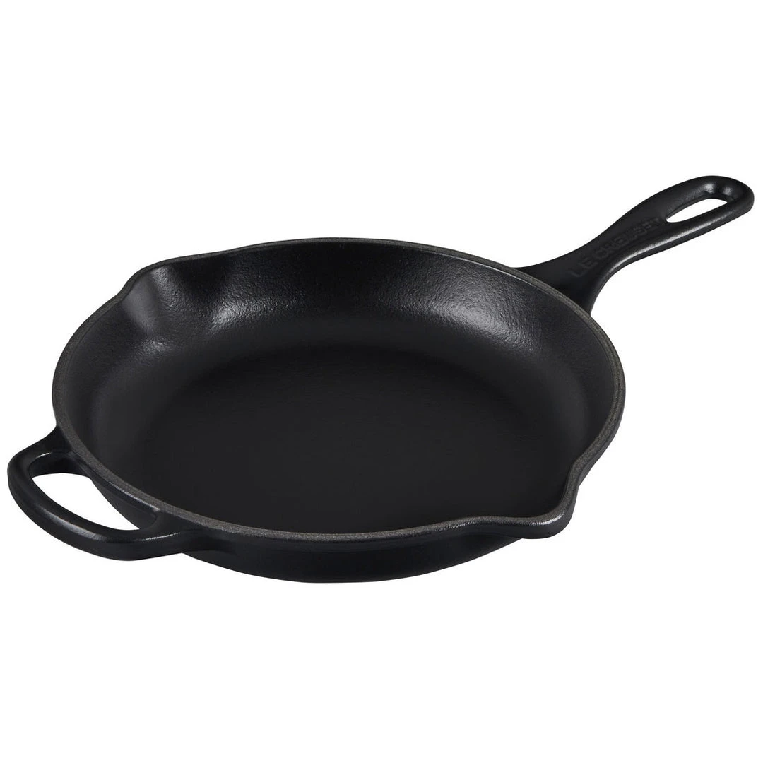 Le Creuset 11.75" Enameled Cast Iron Signature Skillet Le Creuset Skillets & Frypans 12 Le Creuset 11.75" Enameled Cast Iron Signature Skillet Le Creuset Skillets & Frypans