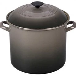 Le Creuset 8 Quart Stockpot Le Creuset Stockpots & Tea Kettles