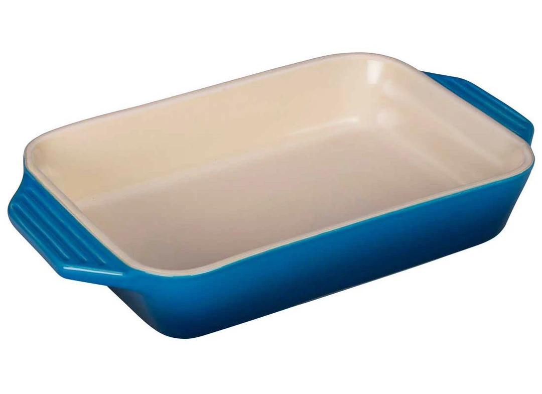 Le Creuset Bakeware Le Creuset 3.15 Quart Stoneware Rectangular Dish 1 Le Creuset Bakeware Le Creuset 3.15 Quart Stoneware Rectangular Dish