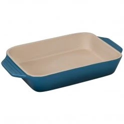 Le Creuset Bakeware Le Creuset 3.15 Quart Stoneware Rectangular Dish 9 Le Creuset Bakeware Le Creuset 3.15 Quart Stoneware Rectangular Dish