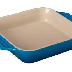 Le Creuset 2.2 Quart Stoneware Square Dish 6 Le Creuset 2.2 Quart Stoneware Square Dish