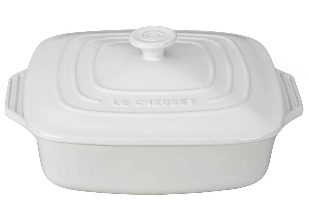 Le Creuset Bakeware Le Creuset 2.75 Quart Covered Square Stoneware Casserole 4 Le Creuset Bakeware Le Creuset 2.75 Quart Covered Square Stoneware Casserole
