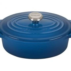 Le Creuset Signature 9.5 Quart Oval Enameled Cast Iron Dutch Oven