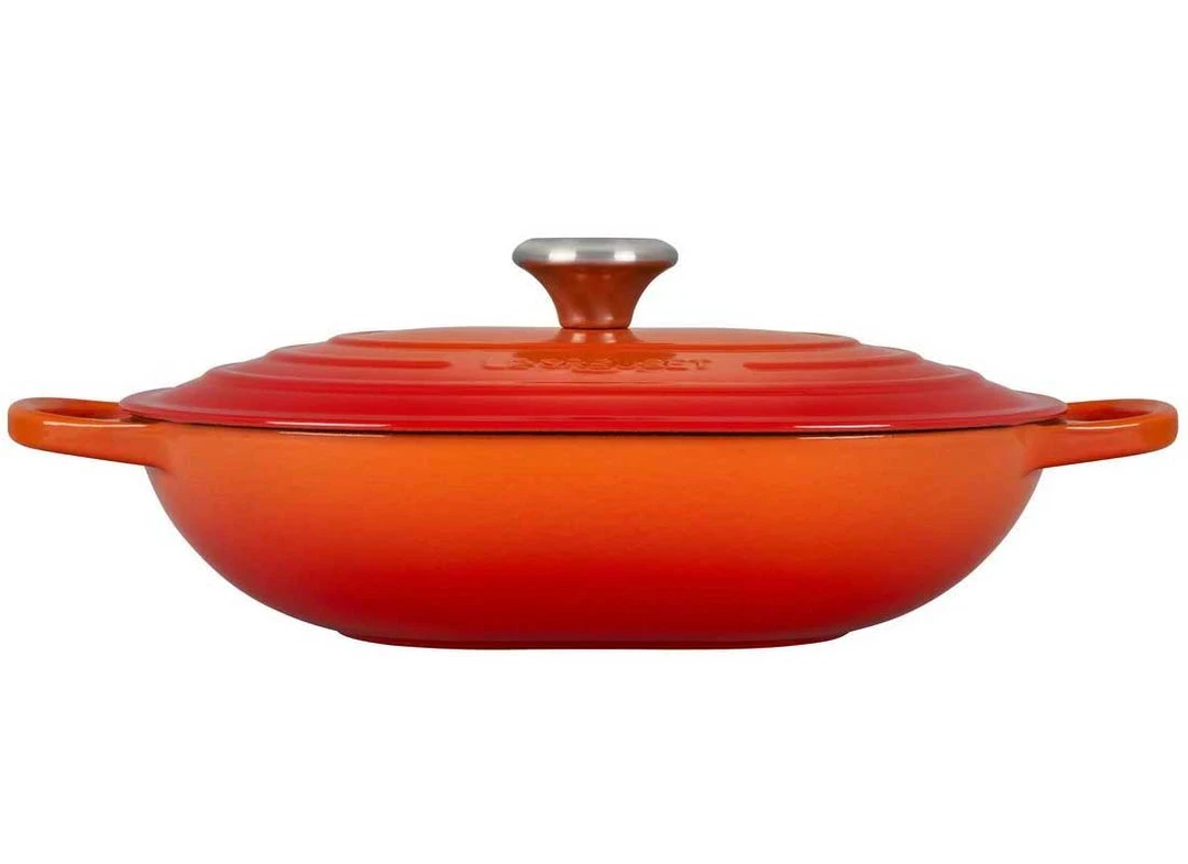 Le Creuset Bakeware Le Creuset 3.75 Quart Signature Oval Enameled Cast Iron Casserole 2 Le Creuset Bakeware Le Creuset 3.75 Quart Signature Oval Enameled Cast Iron Casserole