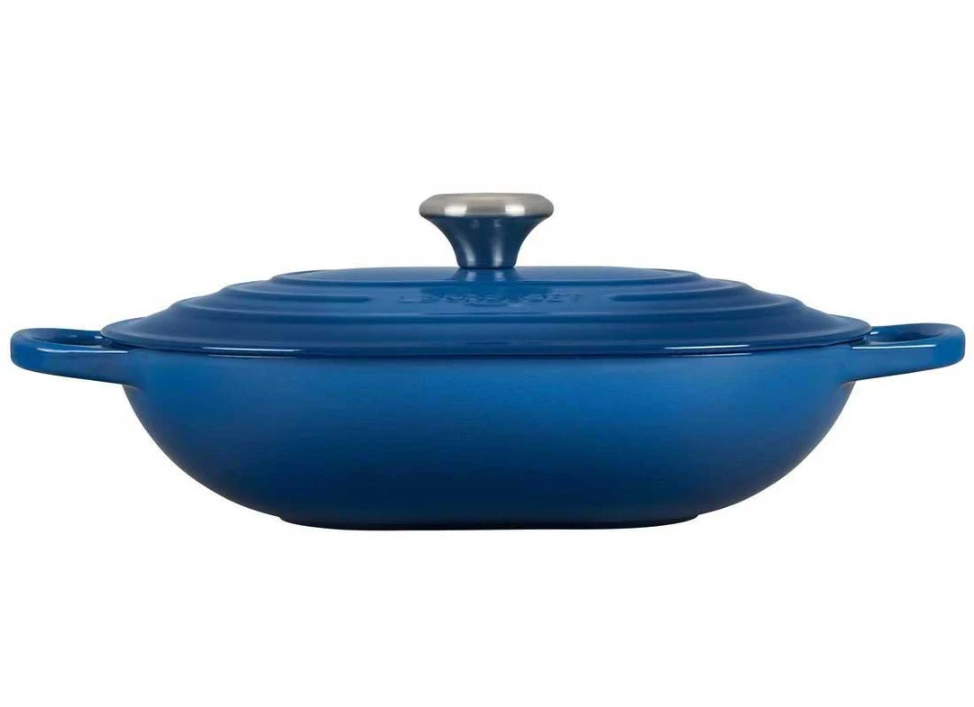 Le Creuset Bakeware Le Creuset 3.75 Quart Signature Oval Enameled Cast Iron Casserole 4 Le Creuset Bakeware Le Creuset 3.75 Quart Signature Oval Enameled Cast Iron Casserole
