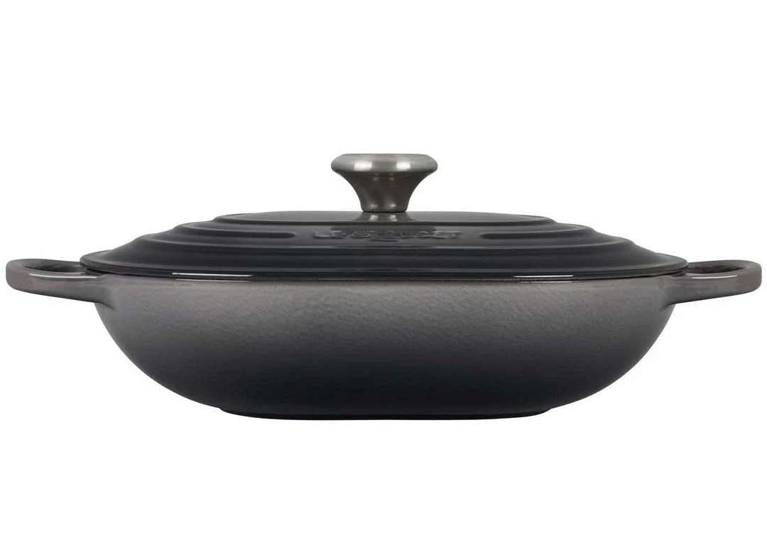 Le Creuset Bakeware Le Creuset 3.75 Quart Signature Oval Enameled Cast Iron Casserole 6 Le Creuset Bakeware Le Creuset 3.75 Quart Signature Oval Enameled Cast Iron Casserole