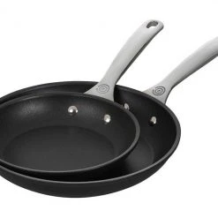 Le Creuset Toughened Nonstick Pro 2 Piece Fry Pan Set (9.5 & 11 Inch) Le Creuset Cookware Sets