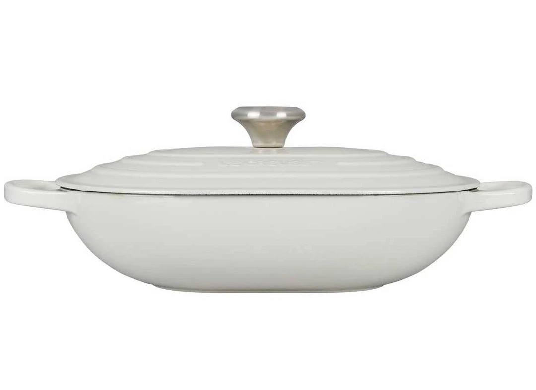 Le Creuset Bakeware Le Creuset 3.75 Quart Signature Oval Enameled Cast Iron Casserole 3 Le Creuset Bakeware Le Creuset 3.75 Quart Signature Oval Enameled Cast Iron Casserole